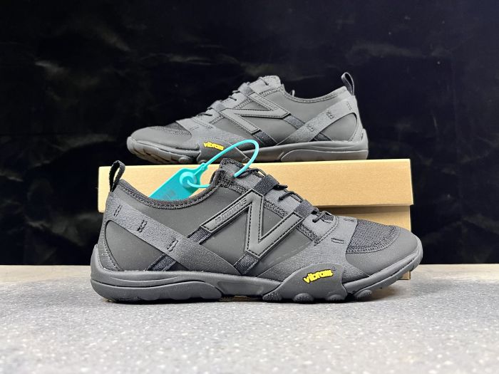 NEW BALANCE MT10O [M. 2] - Cliquez sur l'image pour la fermer